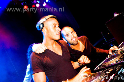 091114_033_ilovelos_partymania