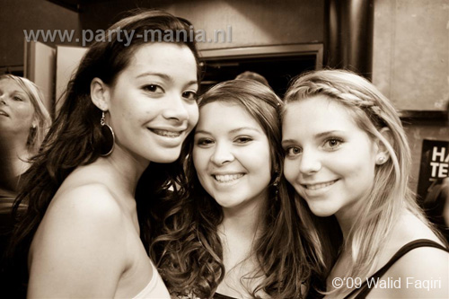 091114_054_ilovelos_partymania