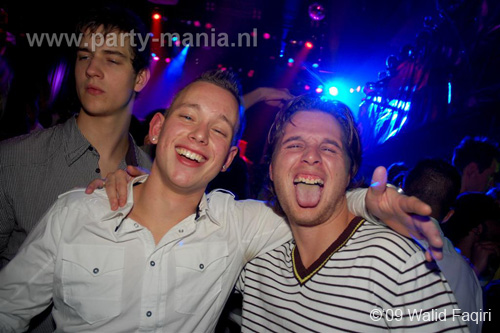 091114_058_ilovelos_partymania