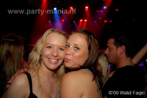 091114_061_ilovelos_partymania