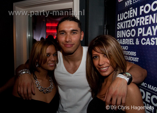 091116_085_red_monday_partymania