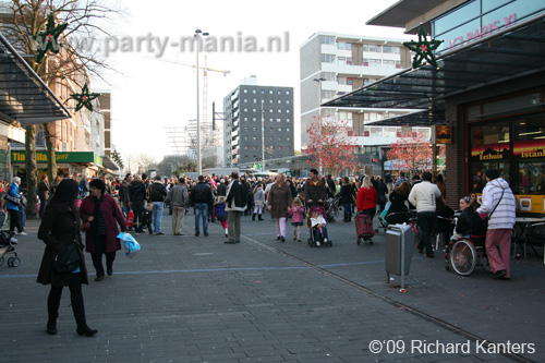 091121_041_intocht_sinterklaas_leyweg_partymania