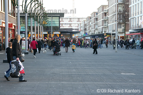091121_045_intocht_sinterklaas_leyweg_partymania