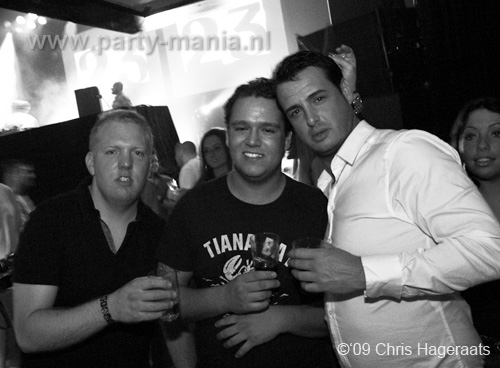 091121_006_sick_partymania