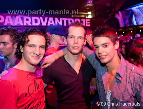 091121_027_sick_partymania