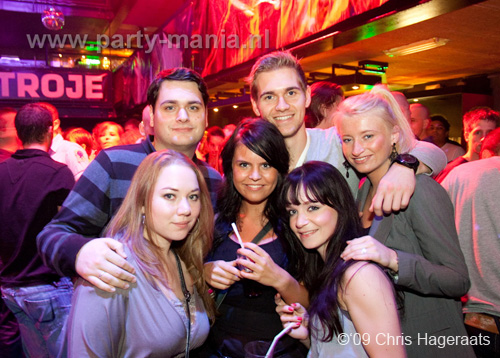 091121_034_sick_partymania