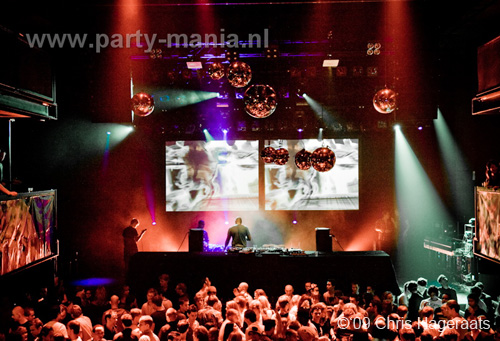 091121_045_sick_partymania