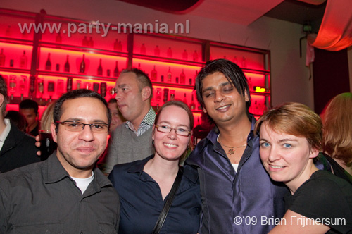 091127_014_expatation_partymania