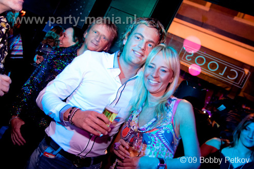 091128_022_cloos_partymania