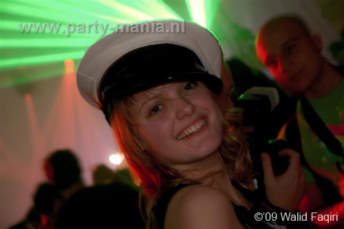 091128_096_love_life_festival_partymania