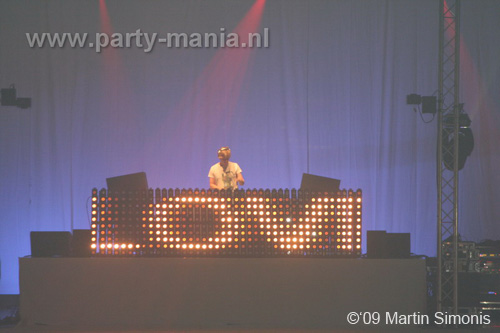 091128_003_love_life_festival_partymania
