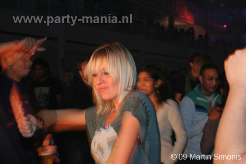 091128_053_love_life_festival_partymania