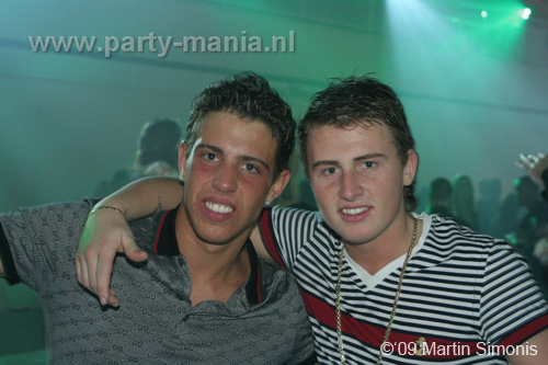 091128_138_love_life_festival_partymania