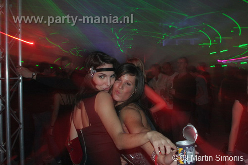 091128_155_love_life_festival_partymania