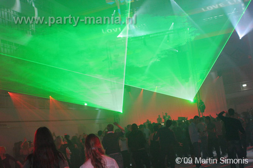 091128_168_love_life_festival_partymania