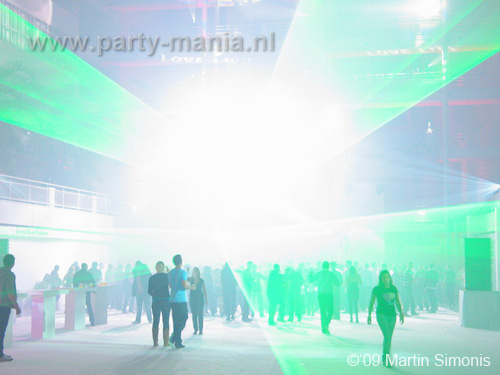 091128_174_love_life_festival_partymania