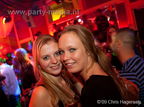 091128_039_perfection_partymania