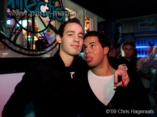 091128_097_perfection_partymania