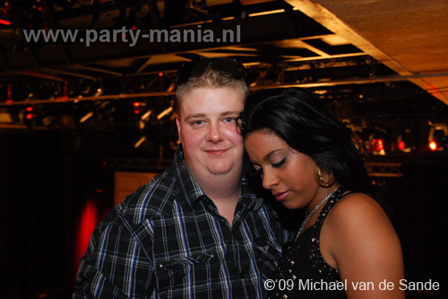 091205_065_ex_pornstar_partymania