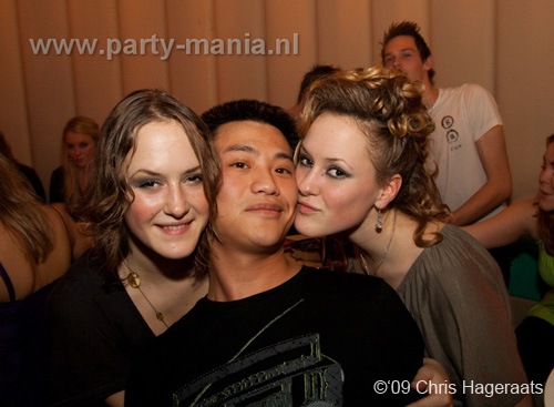 091205_004_le_paris_partymania