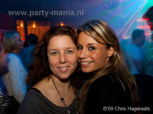 091205_017_le_paris_partymania