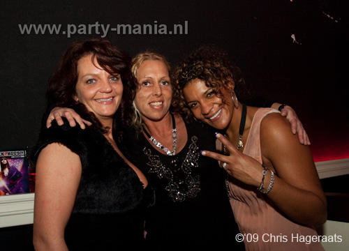 091205_018_le_paris_partymania