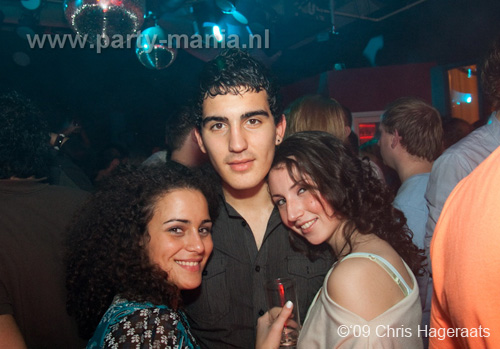 091205_052_le_paris_partymania