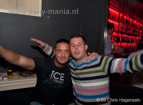 091205_059_le_paris_partymania