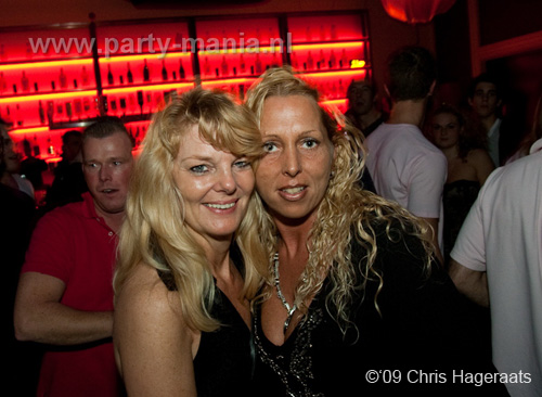 091205_064_le_paris_partymania