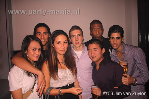 091205_002_seven_partymania