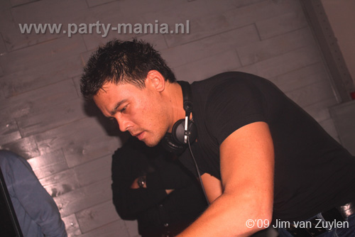 091205_003_seven_partymania