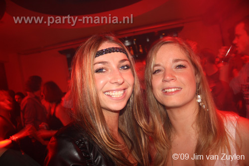 091205_027_seven_partymania