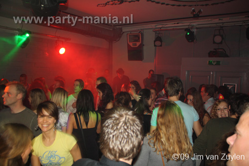 091205_038_seven_partymania
