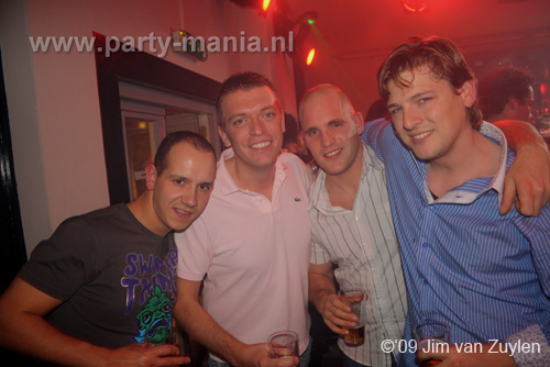 091205_045_seven_partymania