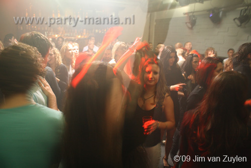 091205_048_seven_partymania