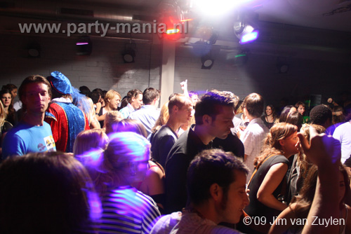 091205_061_seven_partymania