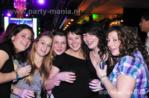 091217_013_xxlmas_party_partymania