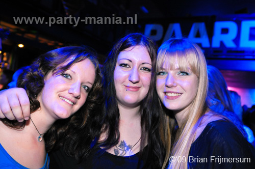 091217_022_xxlmas_party_partymania