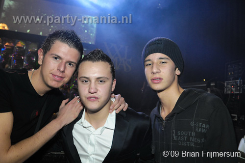 091217_066_xxlmas_party_partymania