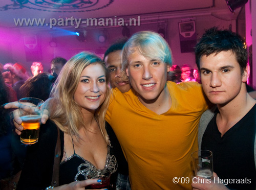 091224_037_glitterclub_partymania