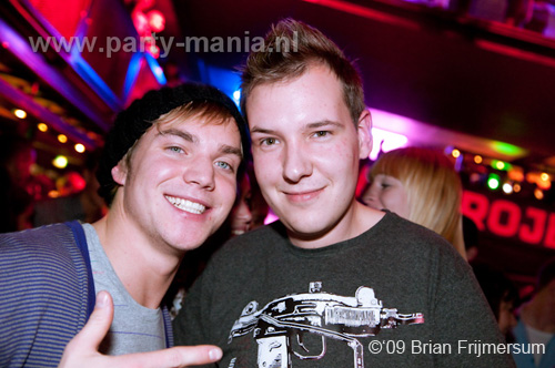 091224_026_los_partymania