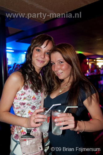 091224_070_los_partymania