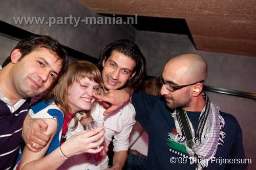 091224_091_los_partymania
