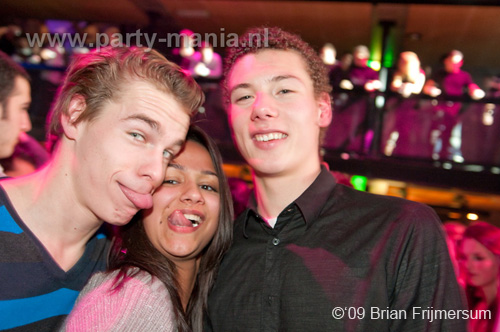 091224_094_los_partymania