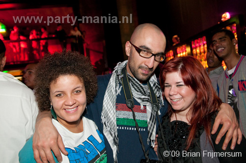 091224_100_los_partymania