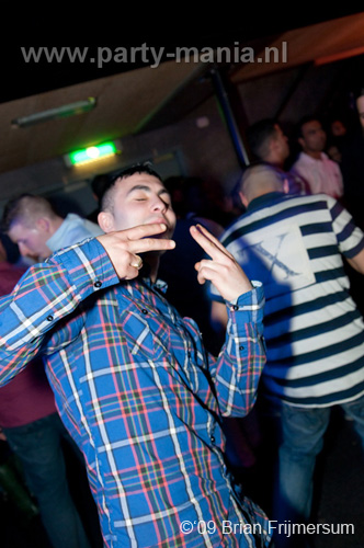 091224_112_los_partymania
