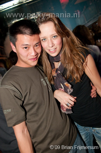 091224_135_los_partymania