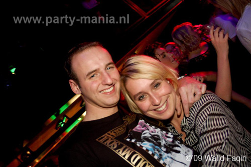 091224_029_los_partymania