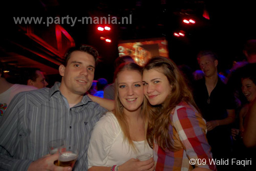 091224_030_los_partymania