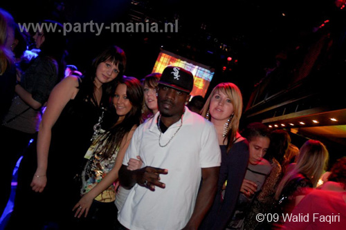 091224_038_los_partymania